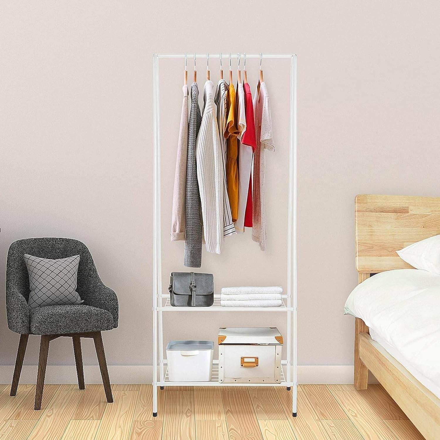 Clothes Rail With Two Shelves image 2