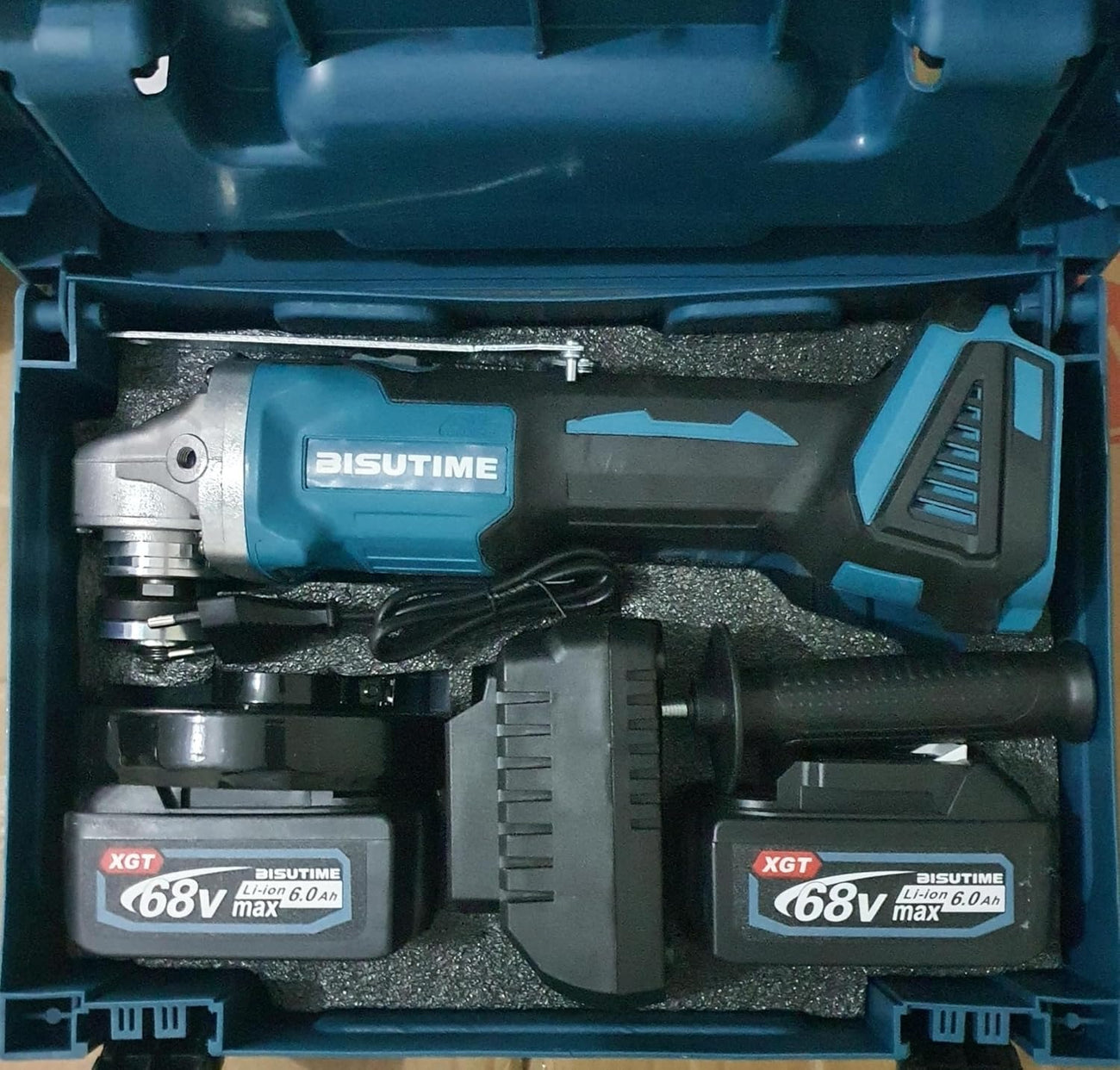 68V Cordless Angle Grinder Kit with 2 Batteries image 3