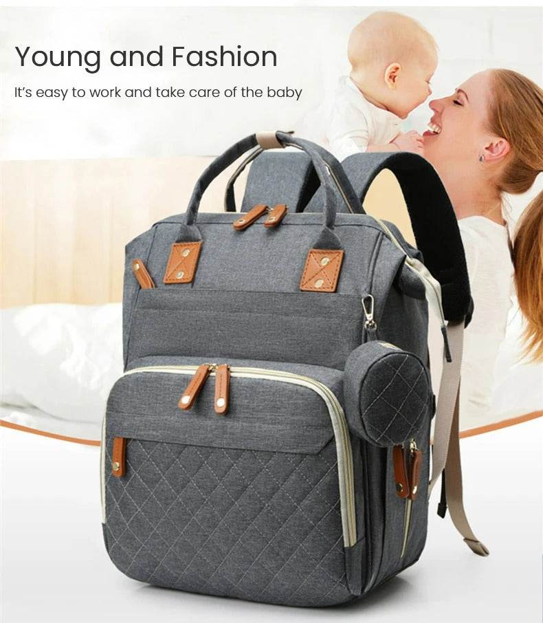 Multifunctional Bassinet Nappy Bag image 3
